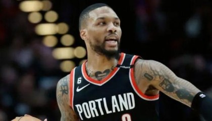 开拓者利拉德申请交易,指定下家为热火或篮网