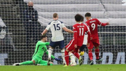 热刺崩盘遭升班马逆转五轮不胜