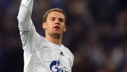 诺伊尔复出即创德甲零封纪录